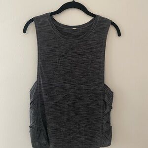 Lululemon Sleeveless cut out Tank Top-with woven side details size 4